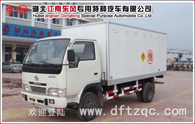 東風(fēng)金霸爆破器材運輸車